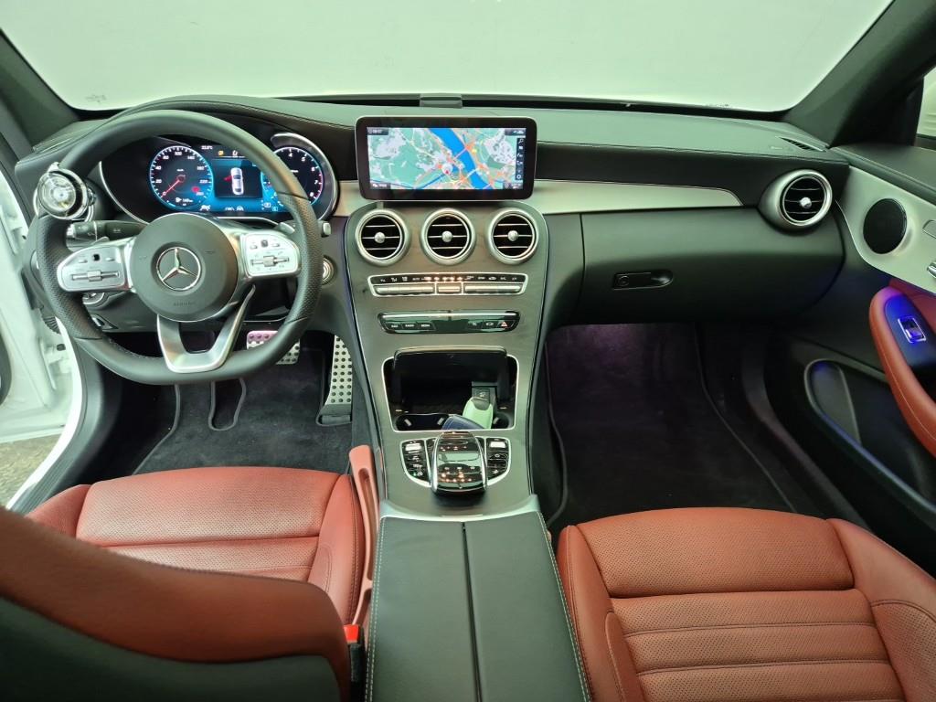 Mercedes Benz C Class - Vista 5