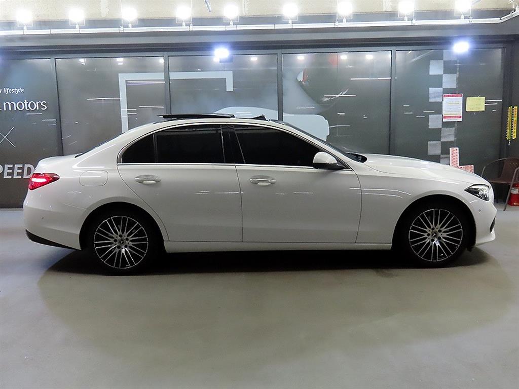 Mercedes Benz C Class - Vista 3