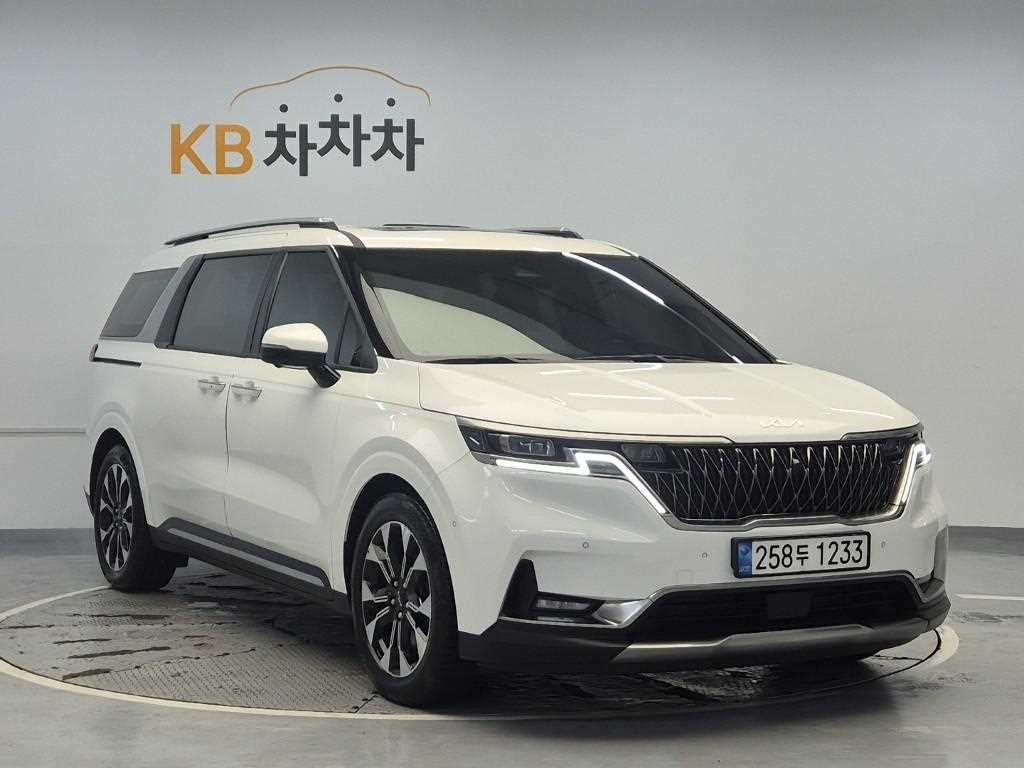 KIA Carnival - Vista 4