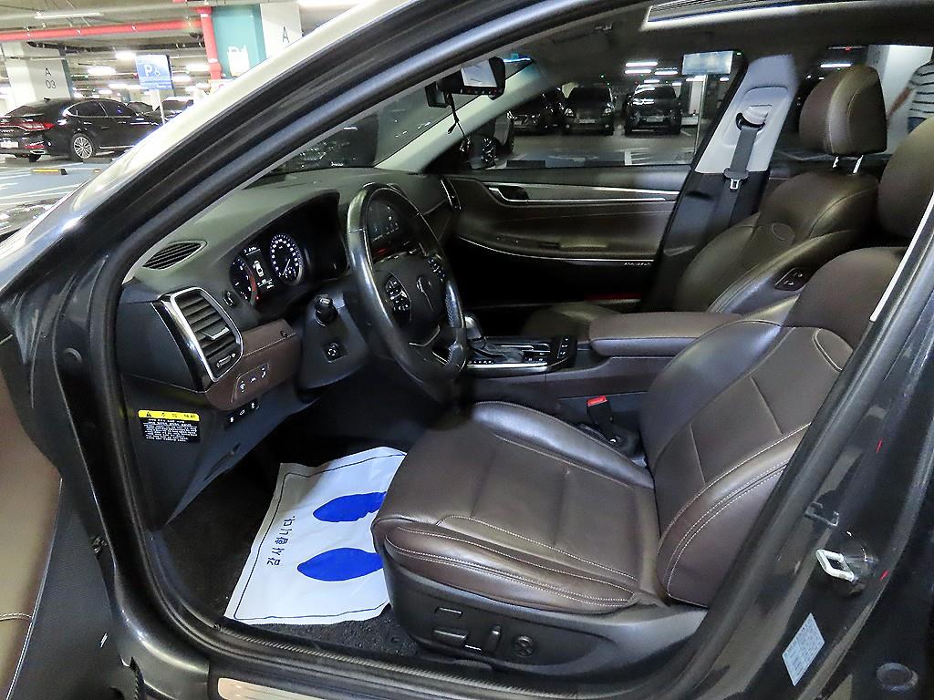 HYUNDAI Grandeur - Vista 6