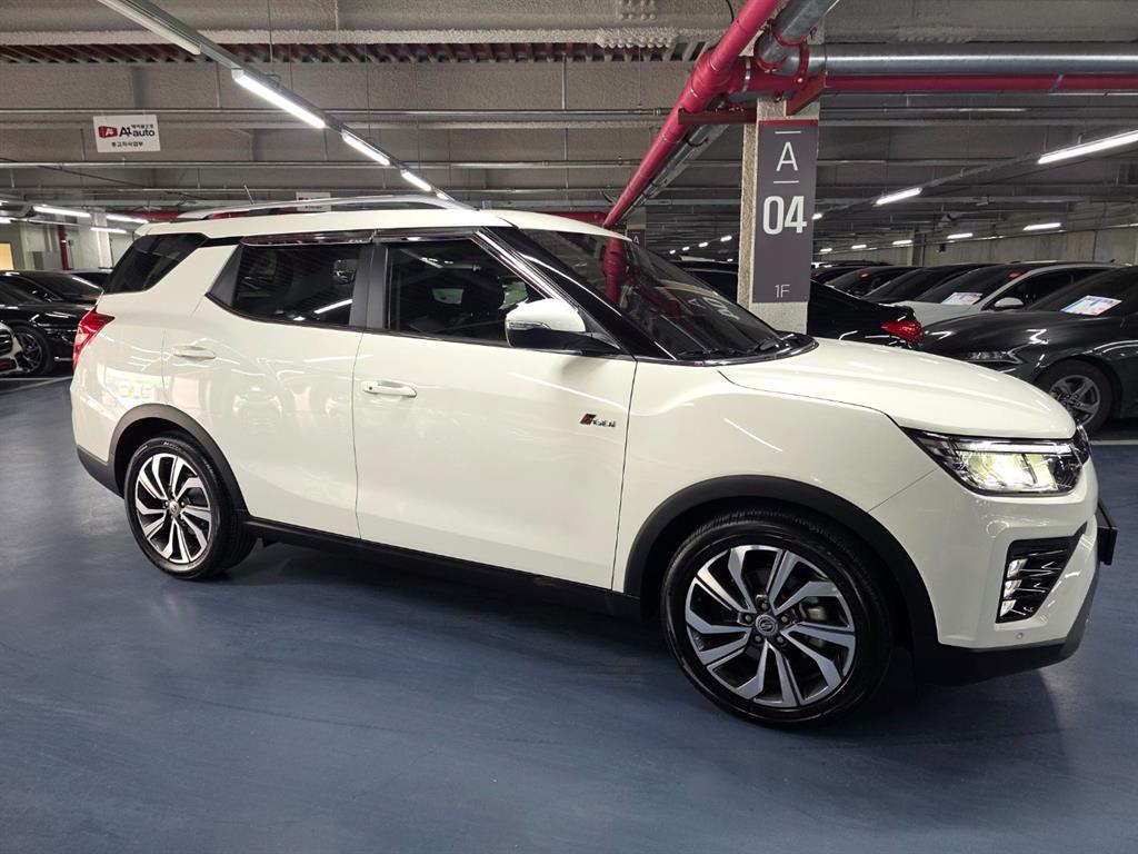 Ssangyong Tivoli - Vista 6