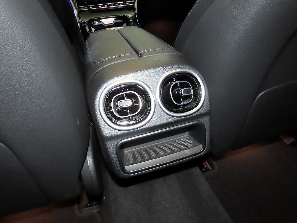 Mercedes Benz C Class 2022 - Importación desde Corea - HF Imports Iquique - Foto 15