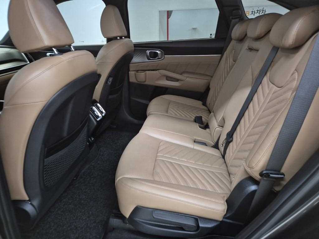 KIA Sorento - Vista 12