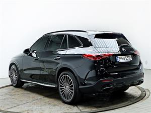 Mercedes Benz GLC Class - Vista 4