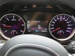 KIA Carnival - Vista 10