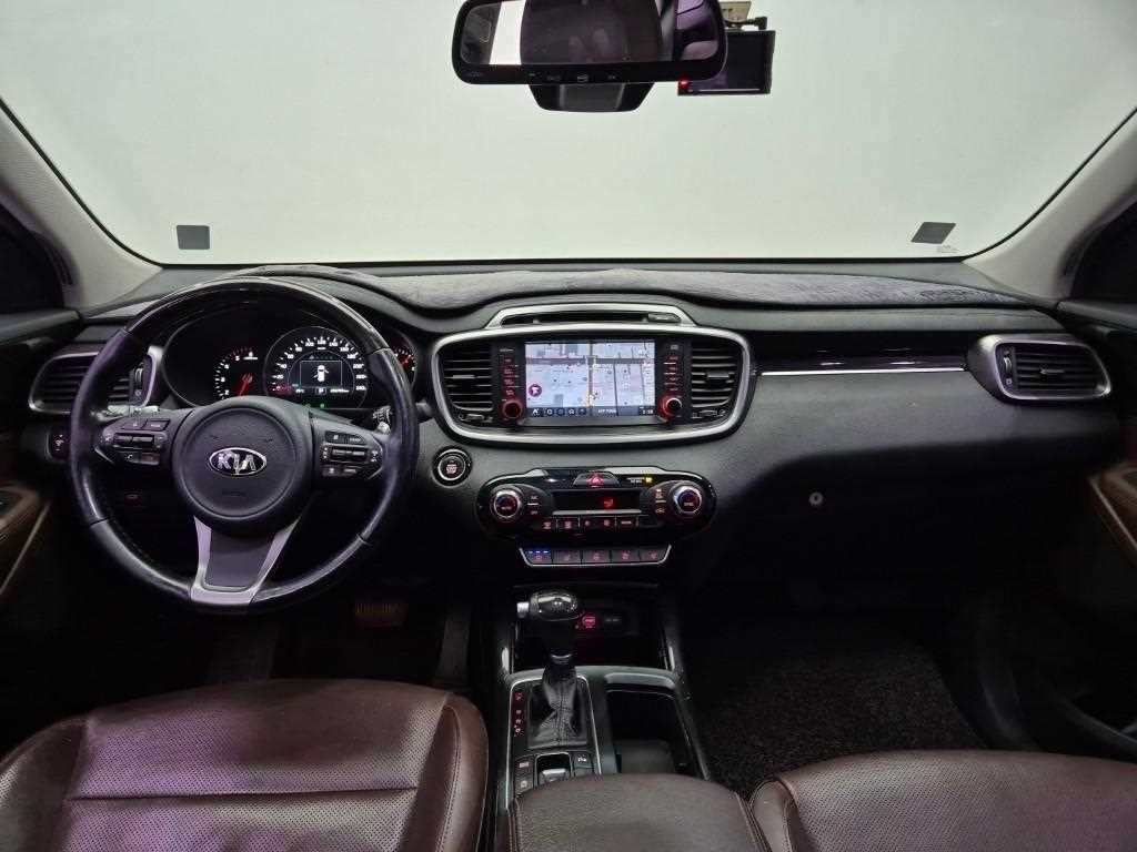 KIA Sorento - Vista 7