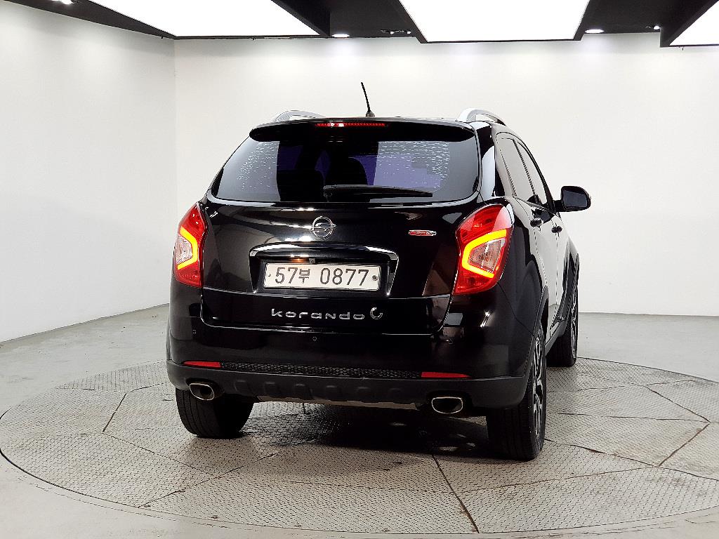 Ssangyong Korando - Vista 3