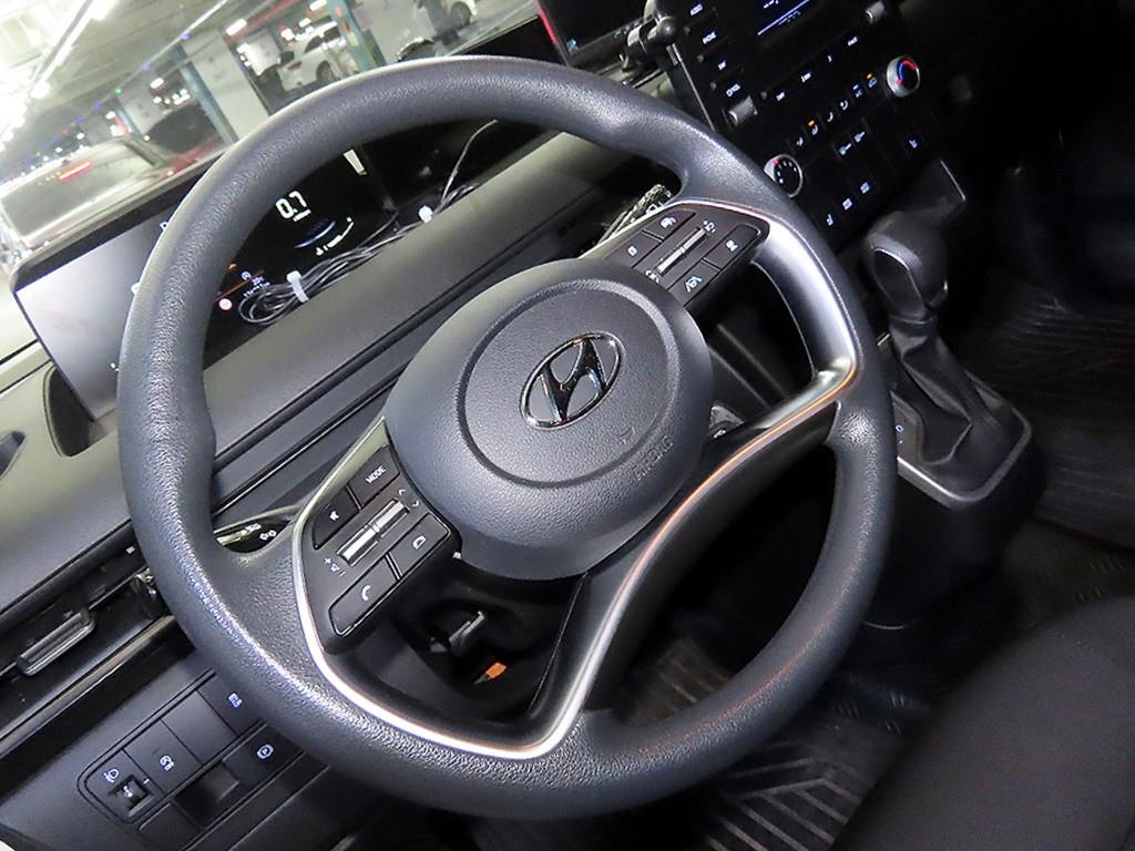 HYUNDAI Staria - Vista 8