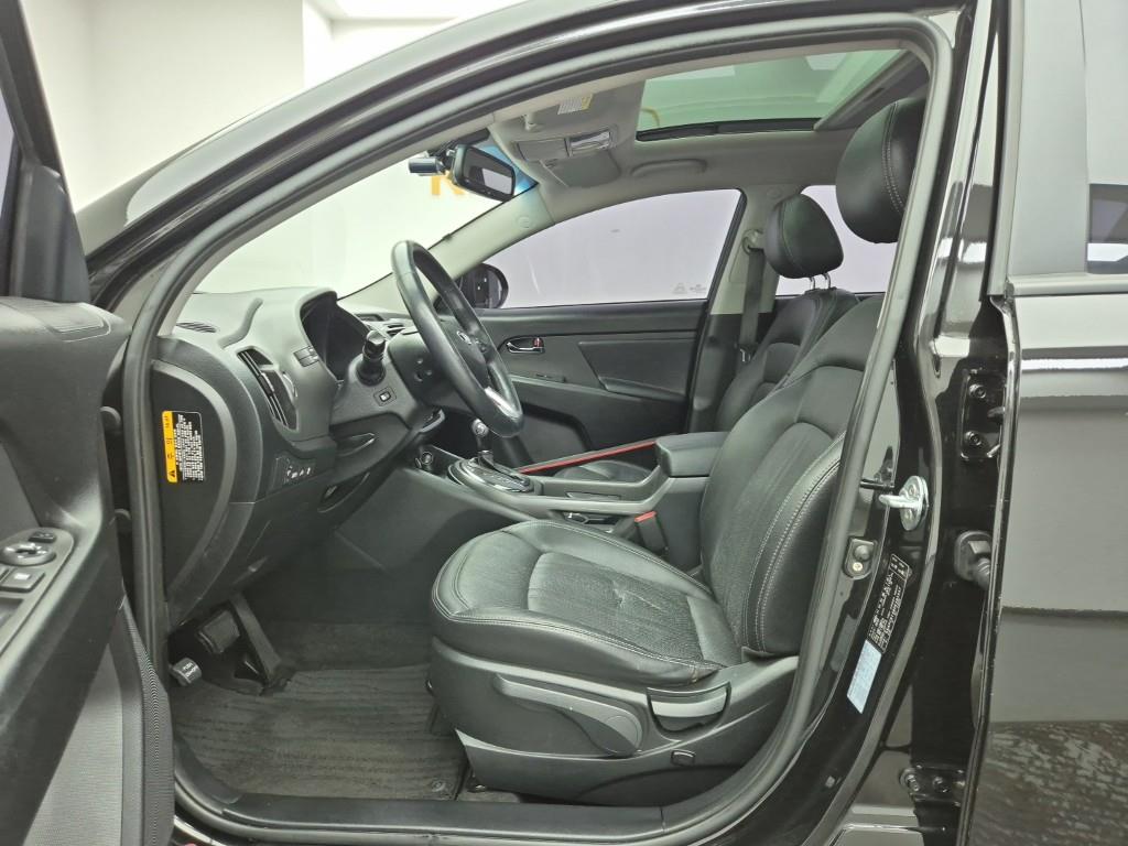 KIA Sportage - Vista 11