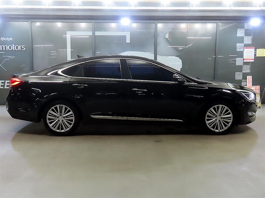 HYUNDAI Aslan - Vista 3