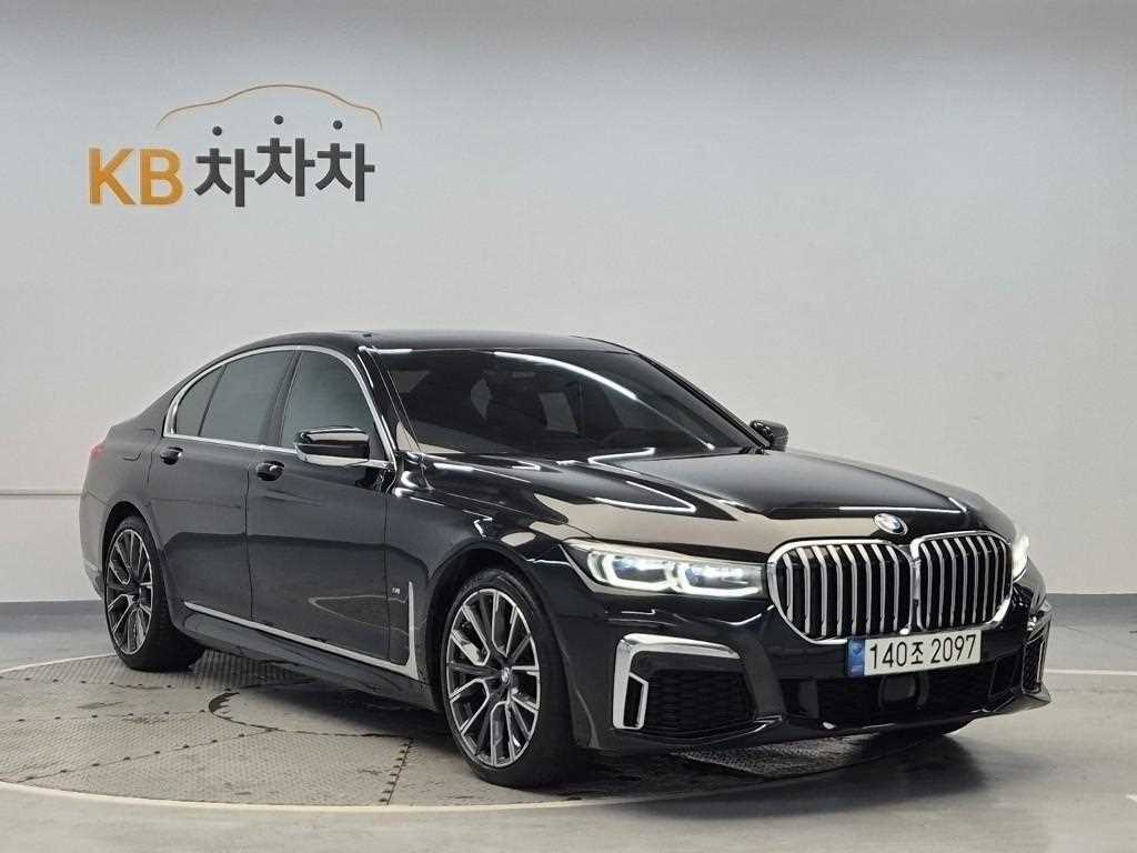 BMW 7 Series - Vista 4