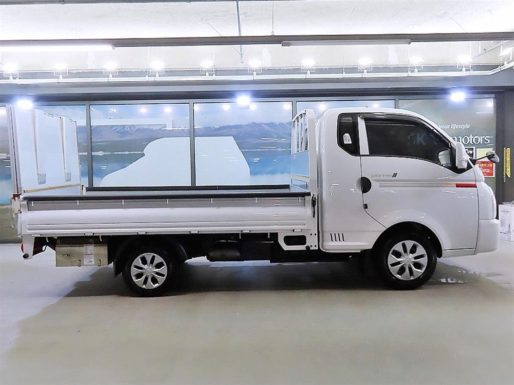 Small Truck Cargo (small) - Vista 3