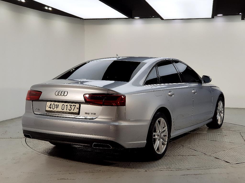 Audi A6 - Vista 4