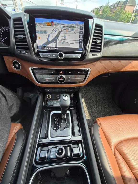 Ssangyong Rexton - Vista 10