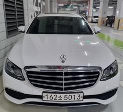 Mercedes Benz E class - Vista 2