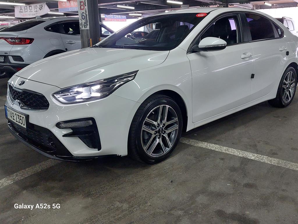 KIA K3 2021 Blanco - Importación desde Corea - HF Imports Iquique - Foto 1