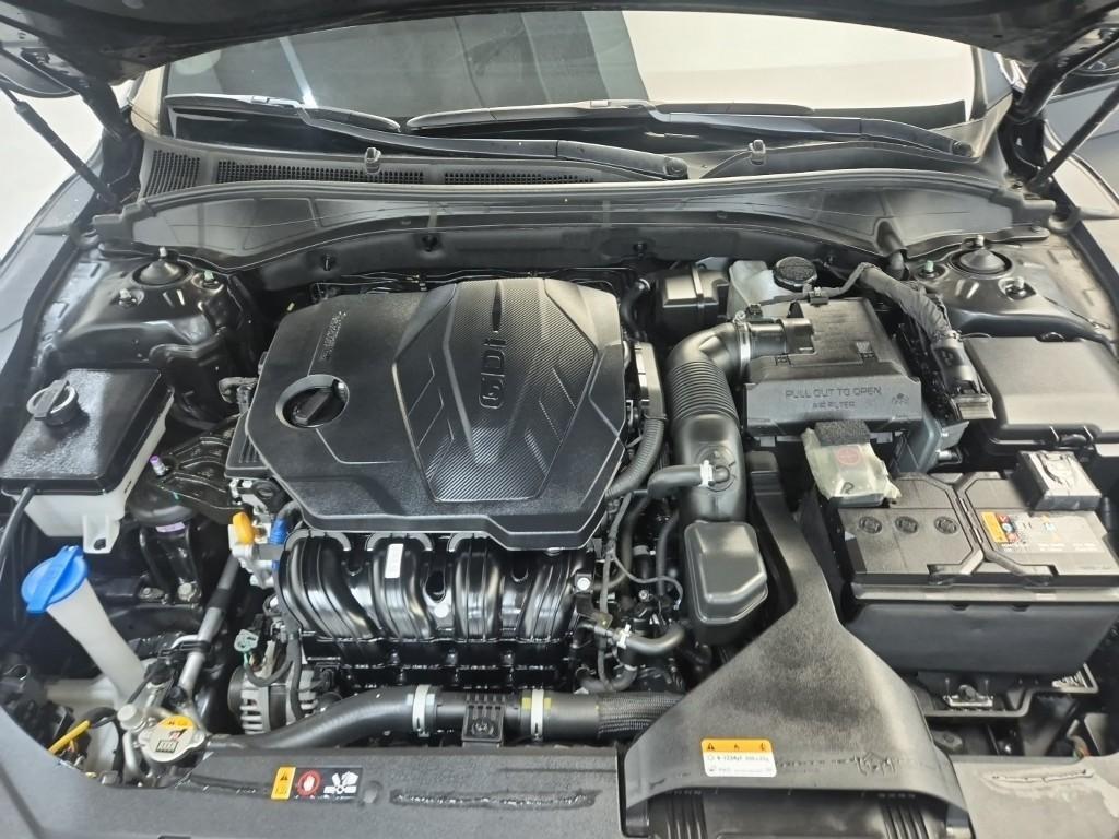 HYUNDAI Grandeur - Vista 5