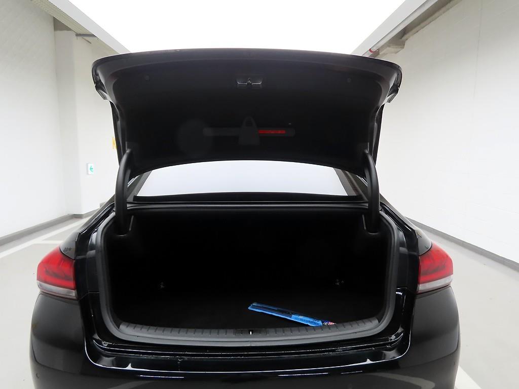 Genesis G80 - Vista 5