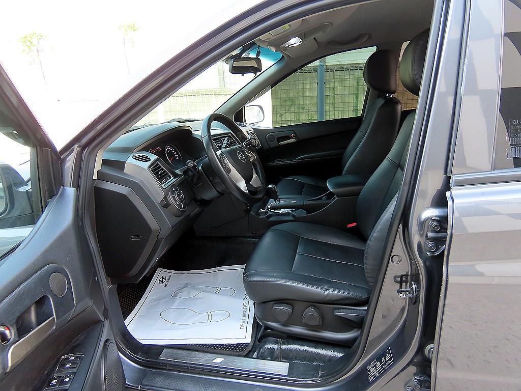 Ssangyong Korando - Vista 5