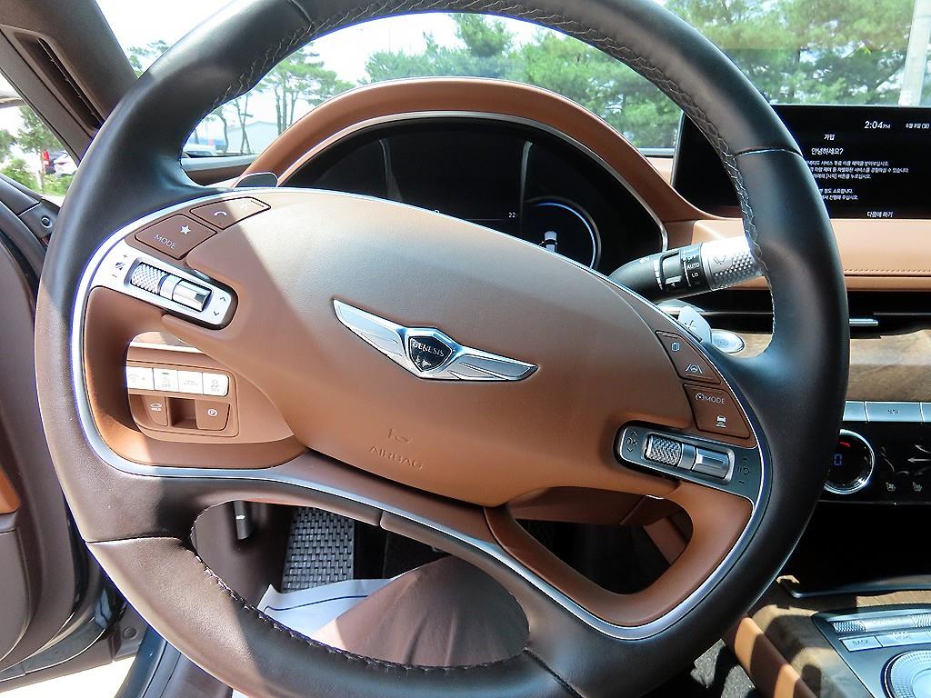 Genesis G80 - Vista 8