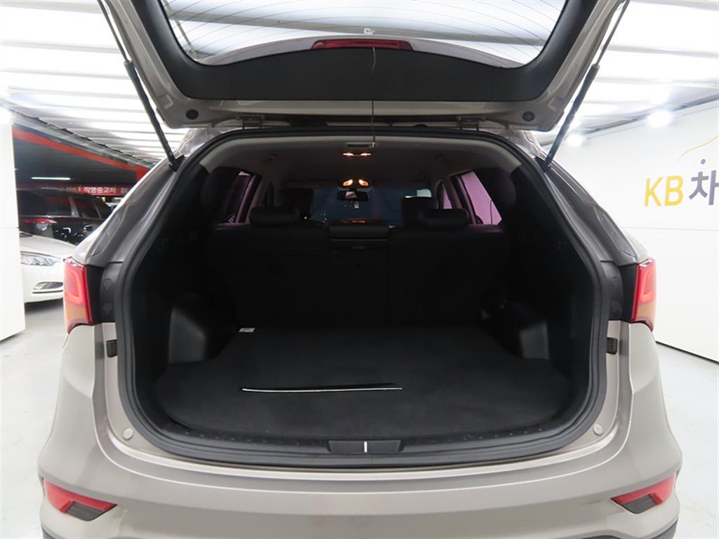 HYUNDAI Santa Fe 2016 Gris - Importación desde Corea - HF Imports Iquique - Foto 18