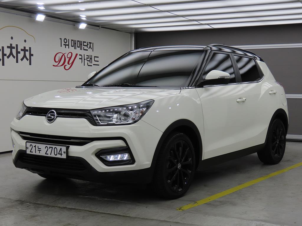 Ssangyong Tivoli 2018 Blanco - Importación desde Corea - HF Imports Iquique - Foto 1