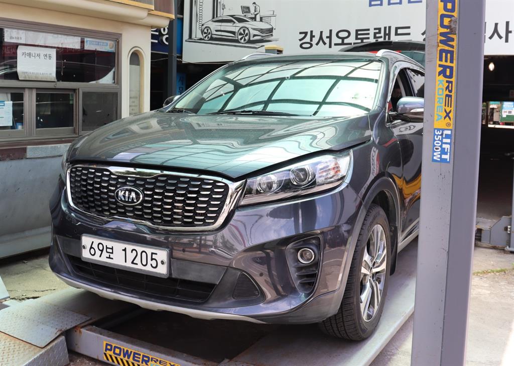 KIA Sorento - Vista 5
