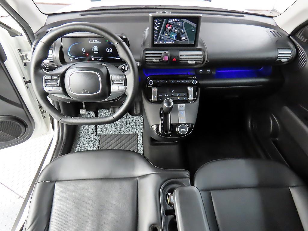 HYUNDAI Casper - Vista 7