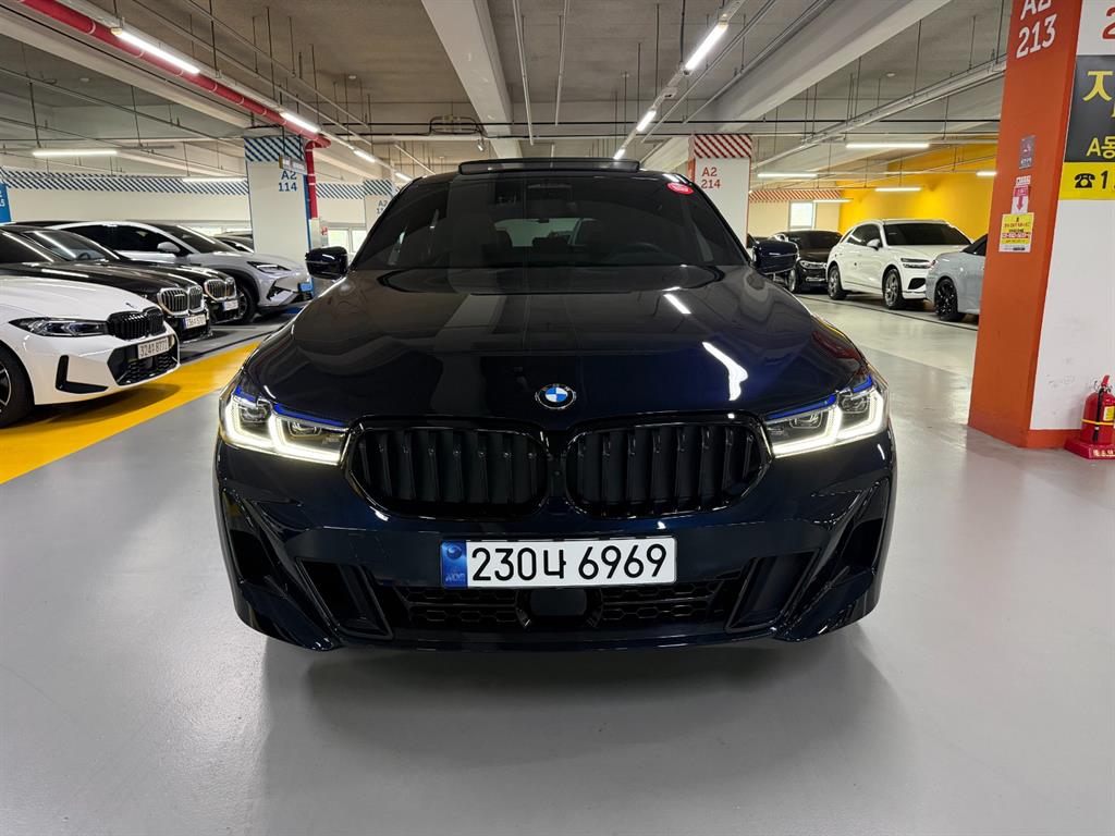 BMW Gran Turismo 2024 Negro - Importación desde Corea - HF Imports Iquique - Foto 1