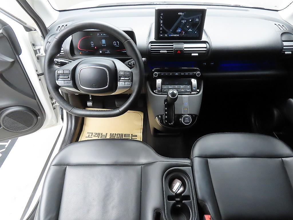 HYUNDAI Casper - Vista 7