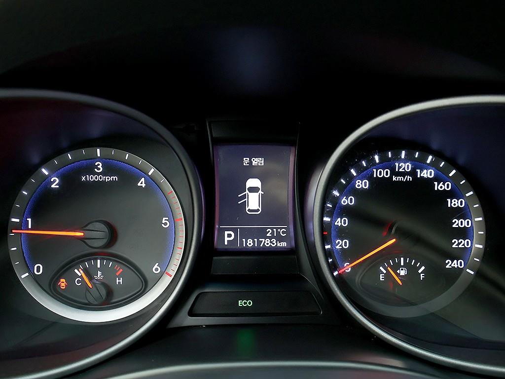 HYUNDAI Santa Fe - Vista 11
