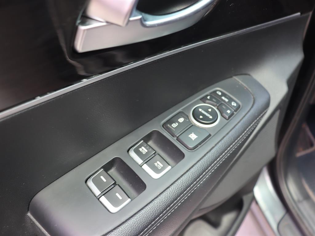 KIA Sorento - Vista 10