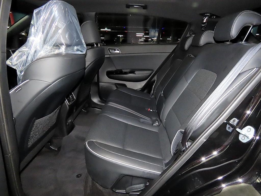 KIA Sportage - Vista 7