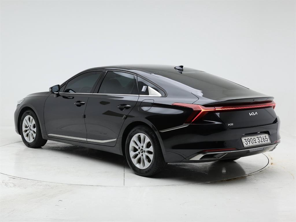 KIA K8 - Vista 7