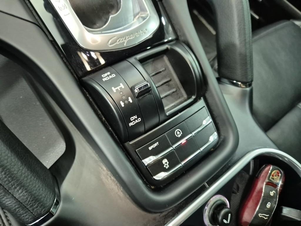 Porsche Cayenne - Vista 6