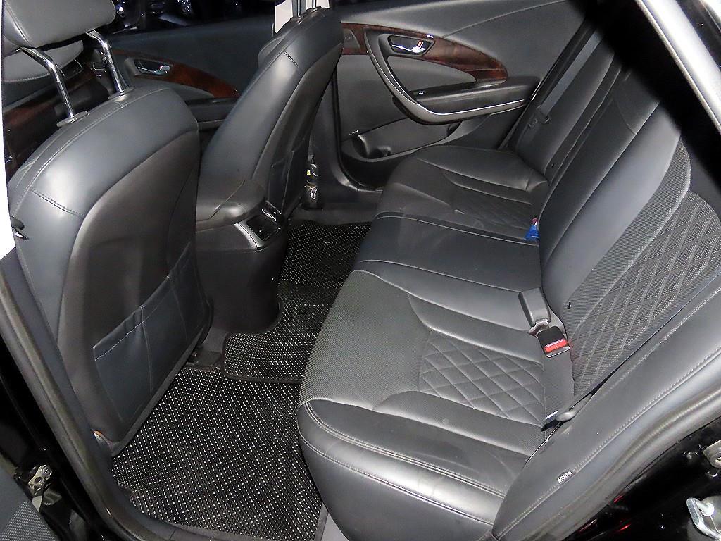 HYUNDAI Aslan - Vista 7