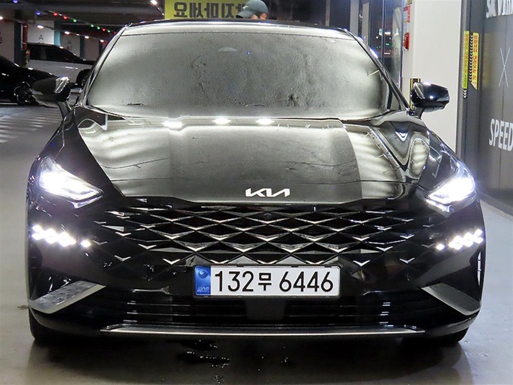 KIA K8 - Vista 2