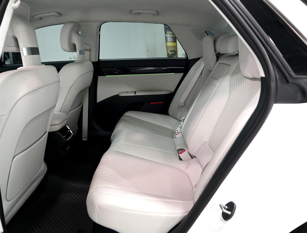 HYUNDAI Grandeur - Vista 10