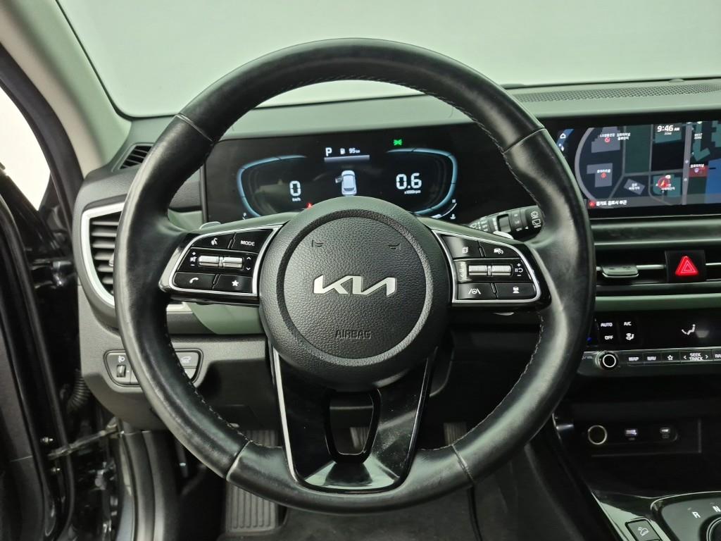 KIA Seltos - Vista 9