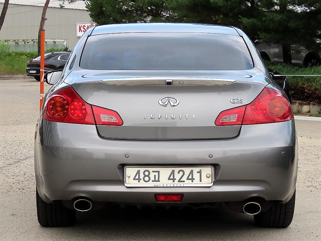 Infiniti G - Vista 4