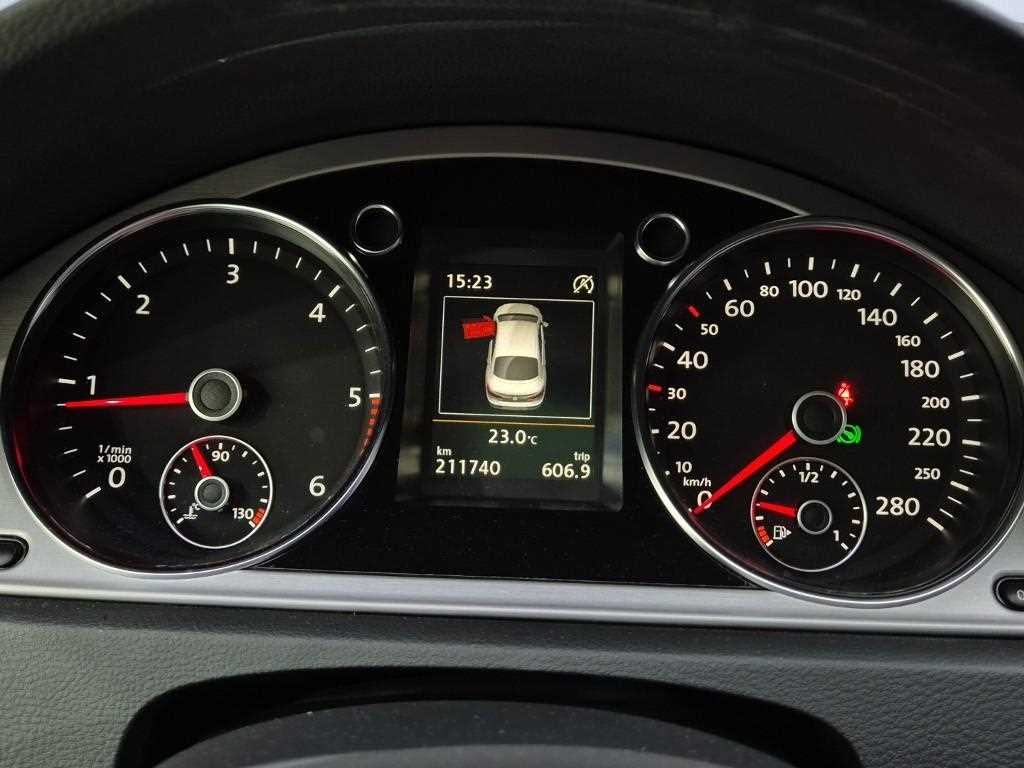 Volkswagen CC - Vista 8