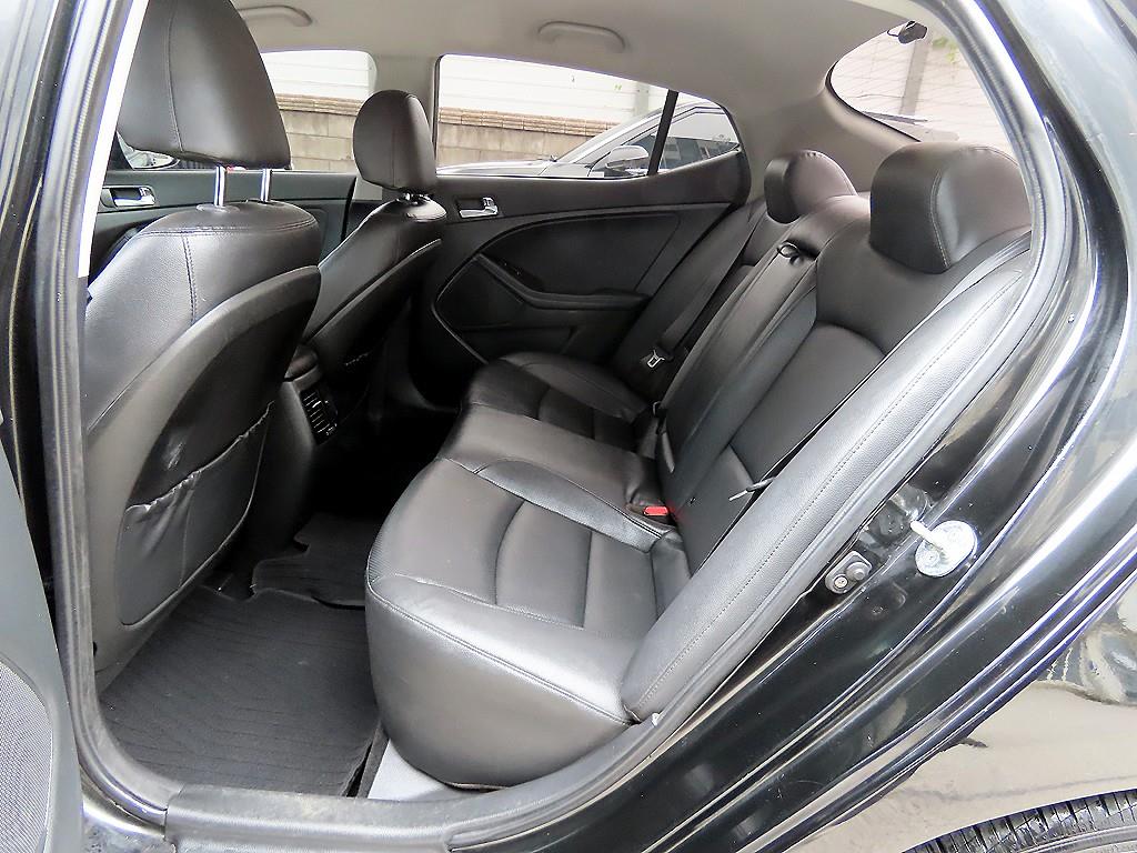 KIA K5 - Vista 6