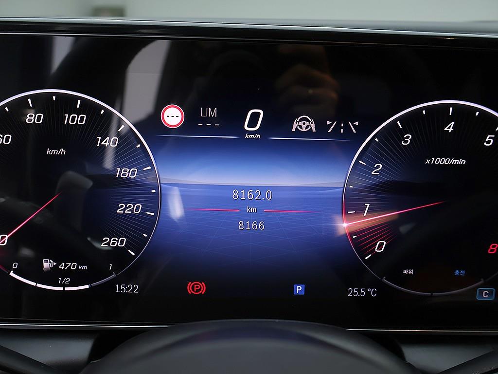 Mercedes Benz GLC Class - Vista 11