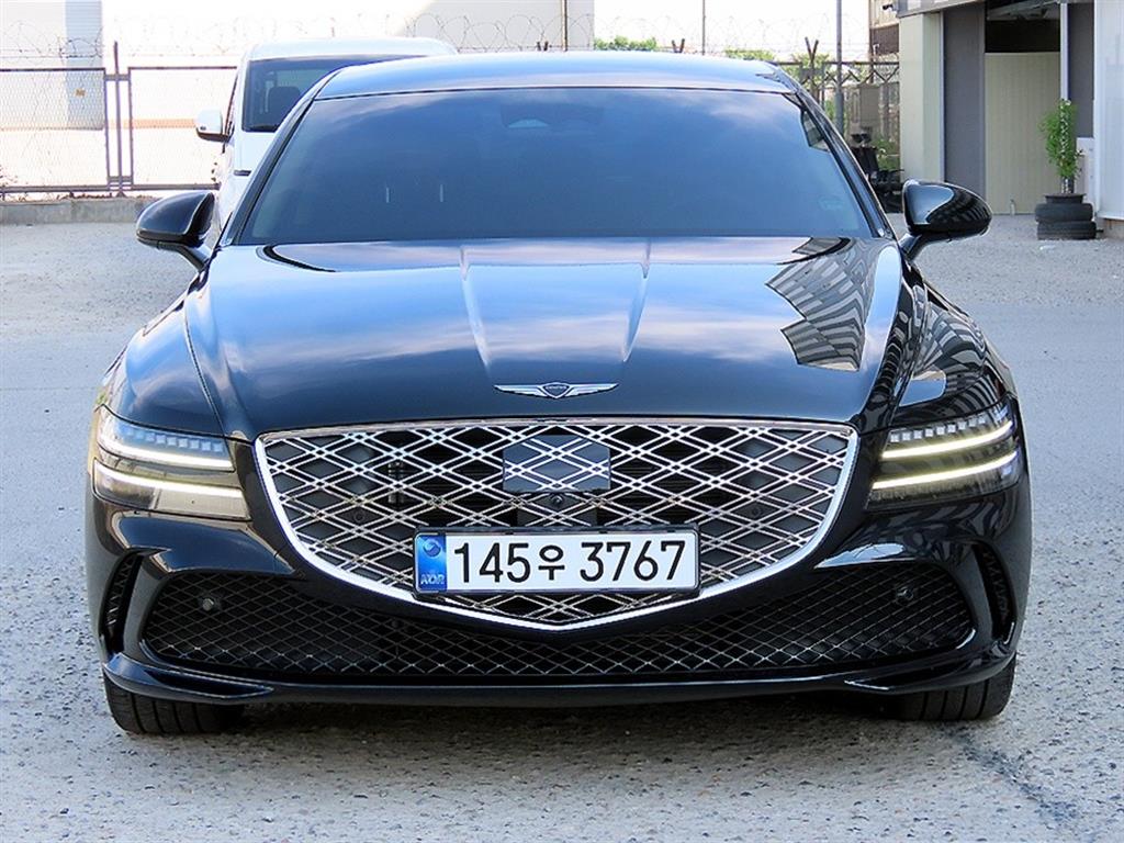 Genesis G80 2025 Negro - Importación desde Corea - HF Imports Iquique - Foto 1