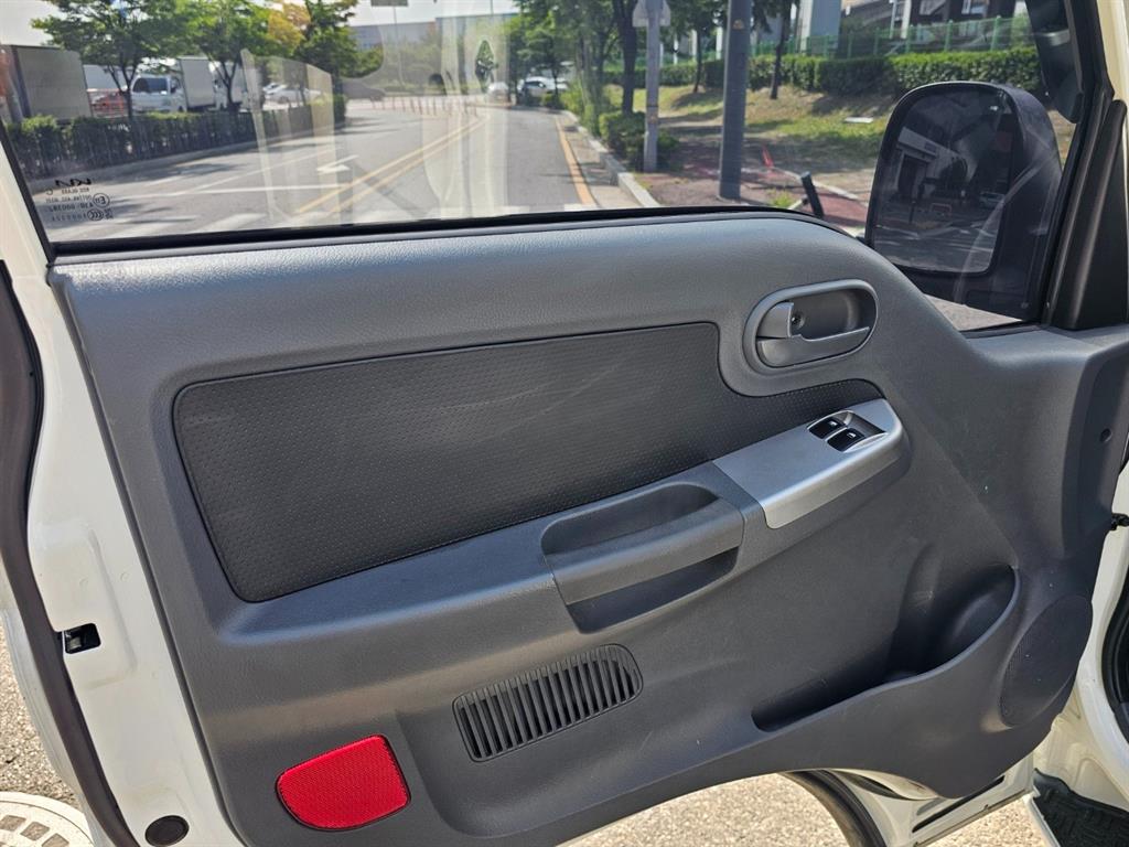 Small Truck Normal Box(High Deck) - Vista 7