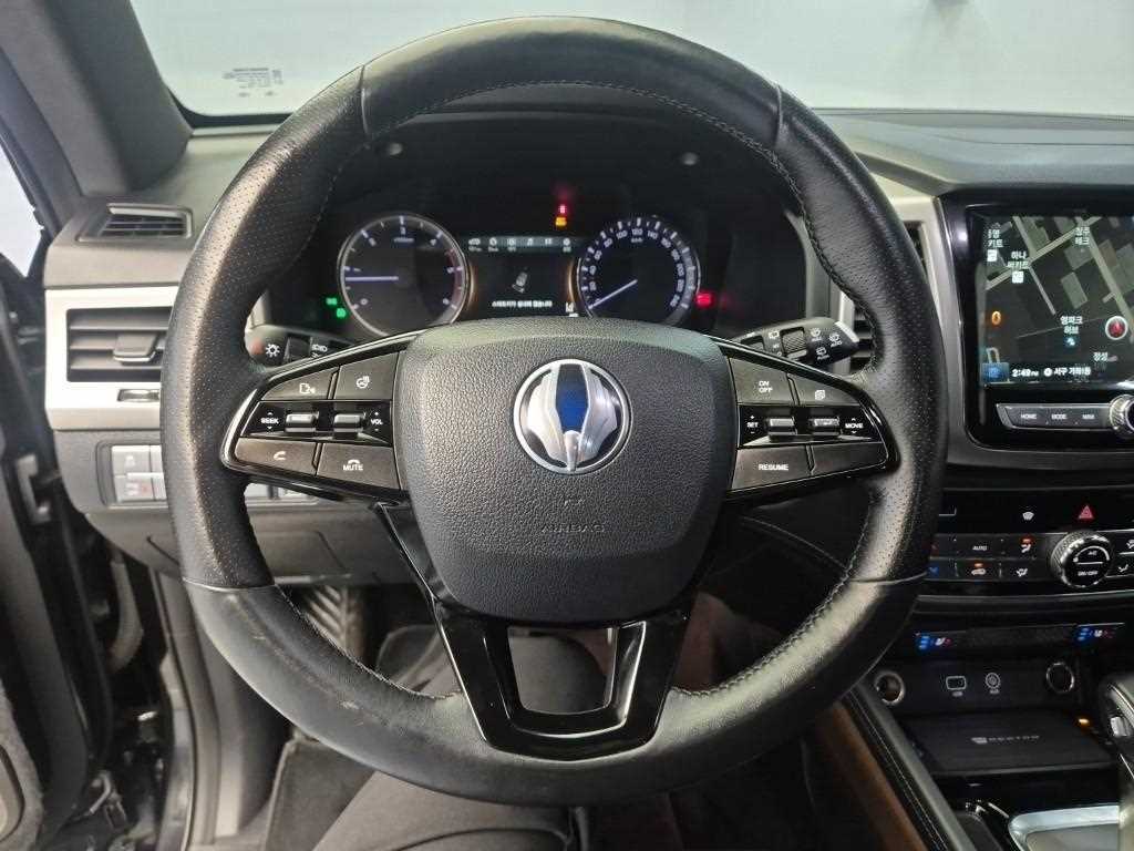 Ssangyong Rexton - Vista 9