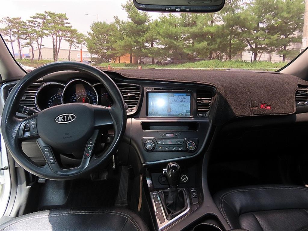 KIA K5 - Vista 7