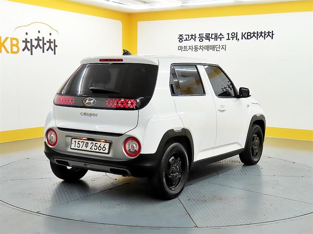 HYUNDAI Casper - Vista 4