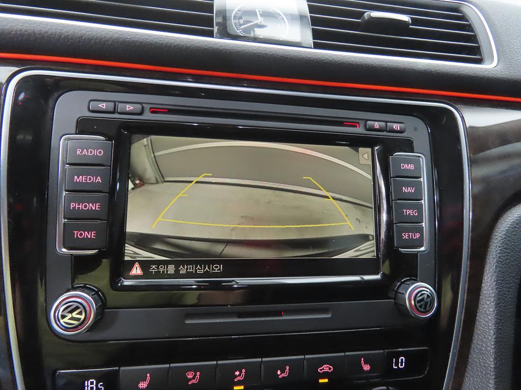 Volkswagen Passat 2015 Negro - Importación desde Corea - HF Imports Iquique - Foto 13