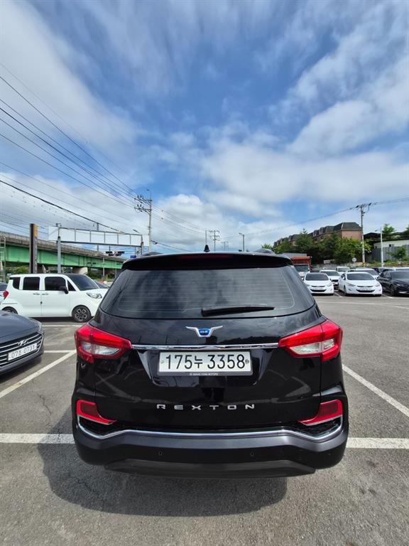 Ssangyong Rexton - Vista 6